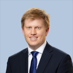 Sam McNeil